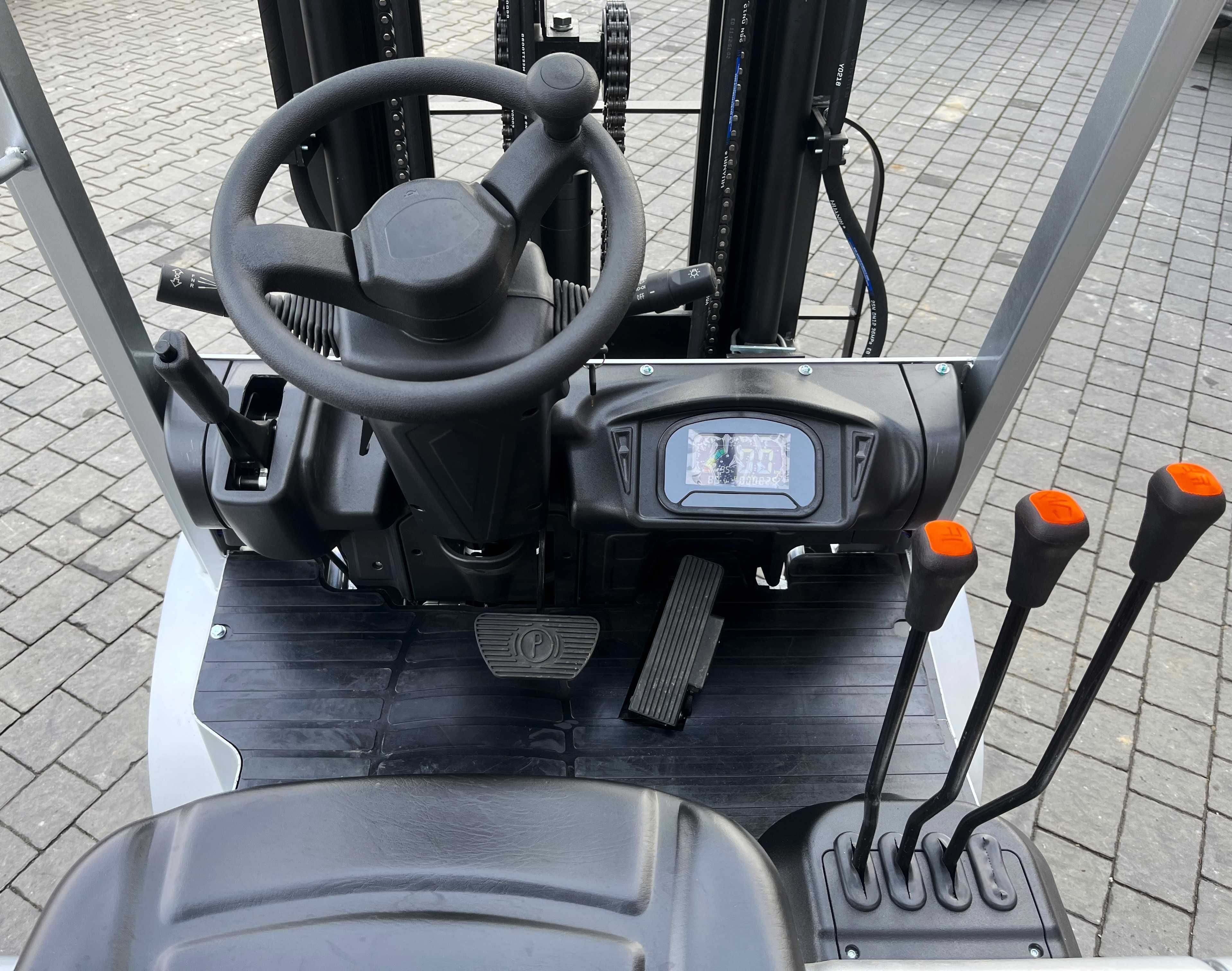 Wózek Widłowy Elektryczny 2T MIKANN, Maszt 4.5m,Triplex, Japan Trak