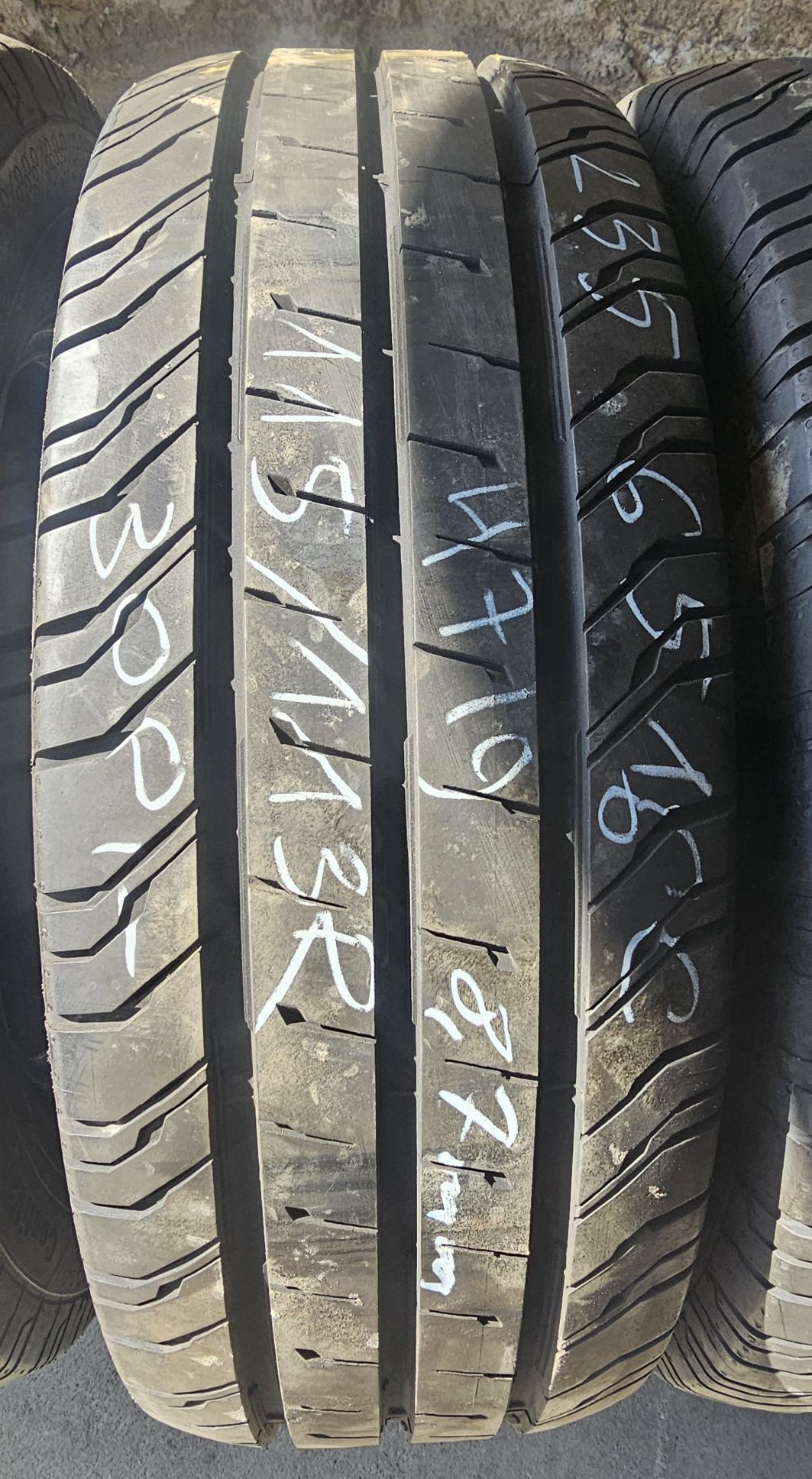 235/65R16C Continental Conti van Contact 200 Lato