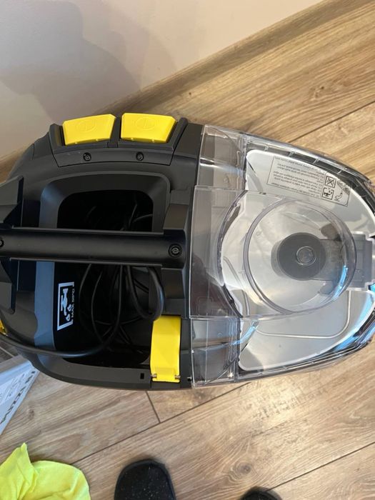Piorący odkurzacz karcher puzzi 8/1
