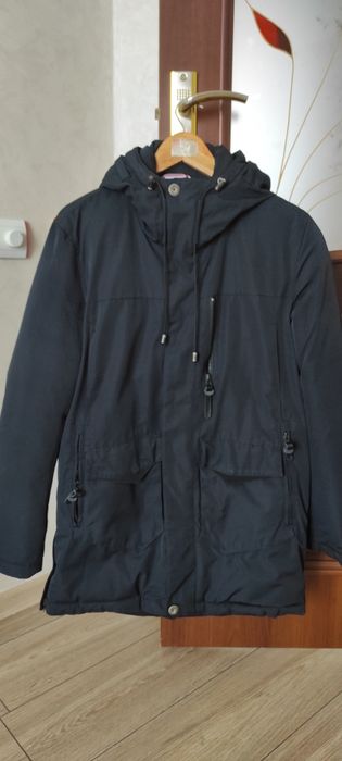 Зимова куртка на хлопця (чоловіча)