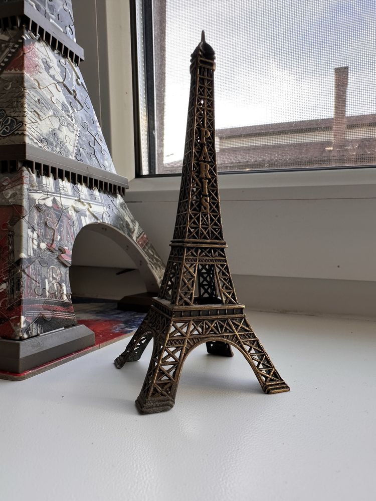 Wieża Eiffla puzzle 3D + metalowa figurka