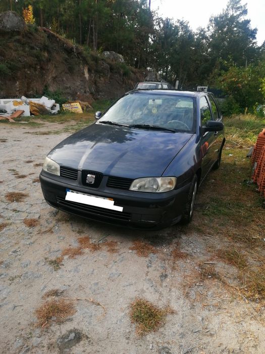 Carro barato em estado resuavel