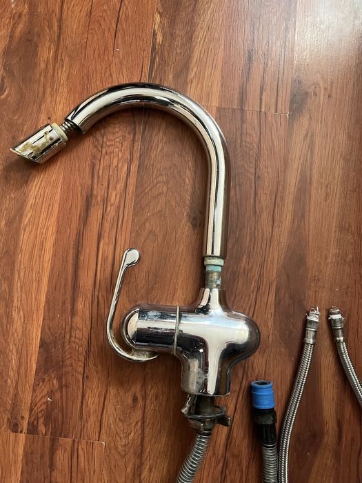 Продам смеситель для кухни GROHE