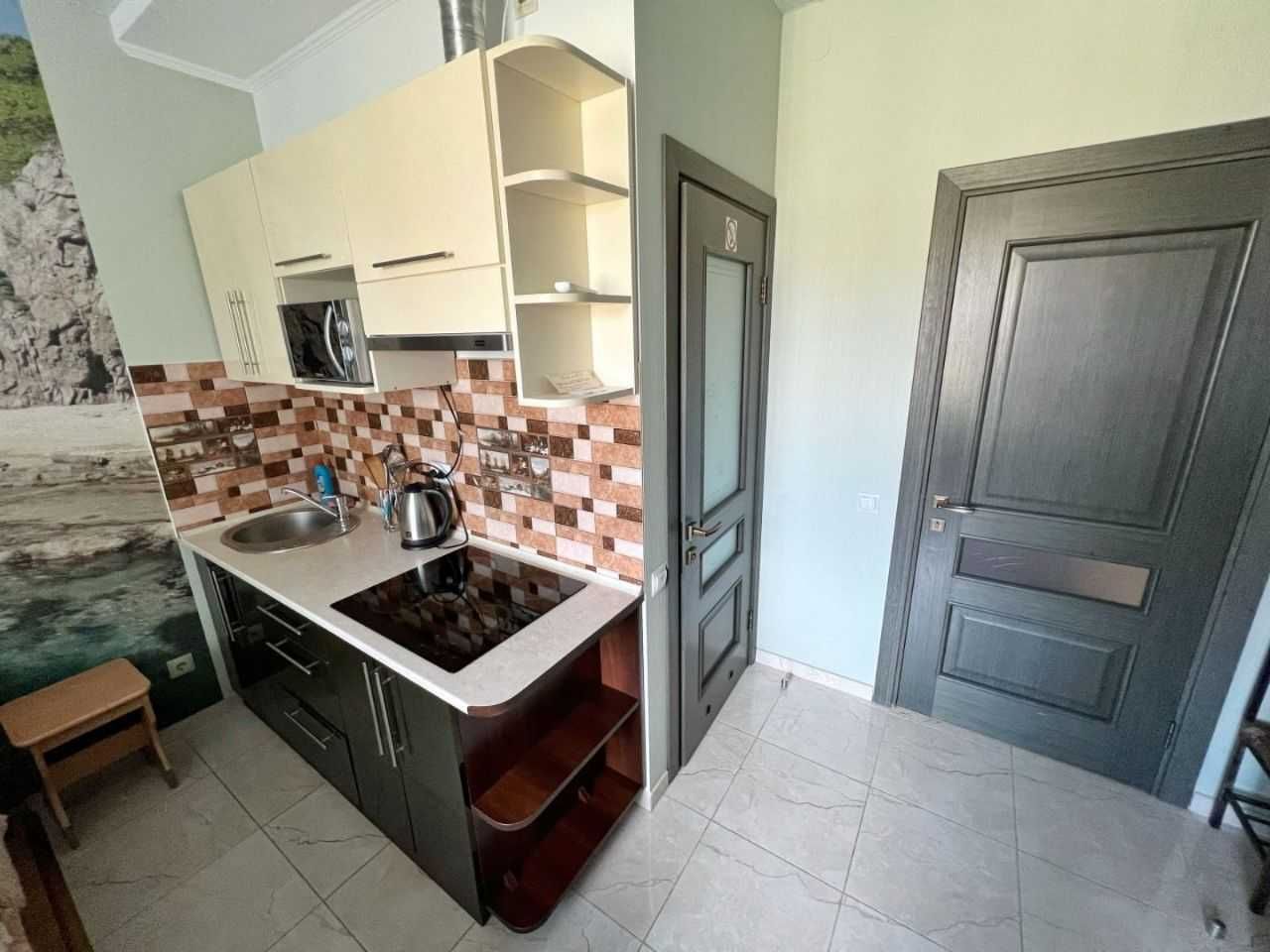 1-квартира "ІМПЕРІАЛ" Бориславська,2а/кв-студія Бандери,35 кл.Козявкна