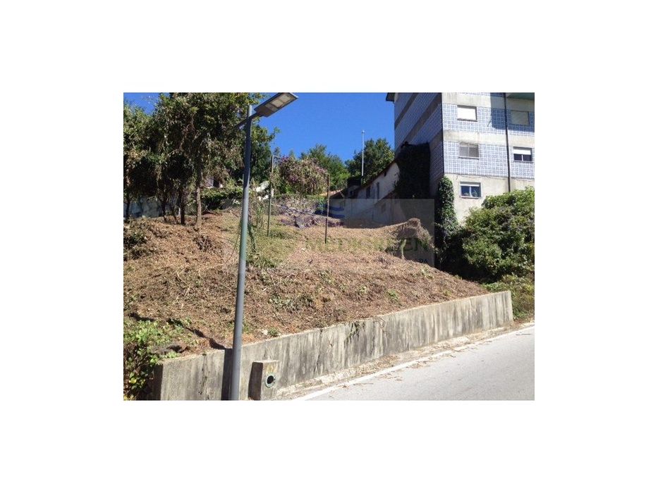 Terreno No Centro De Sever Do Vouga Para Construção De Edifício