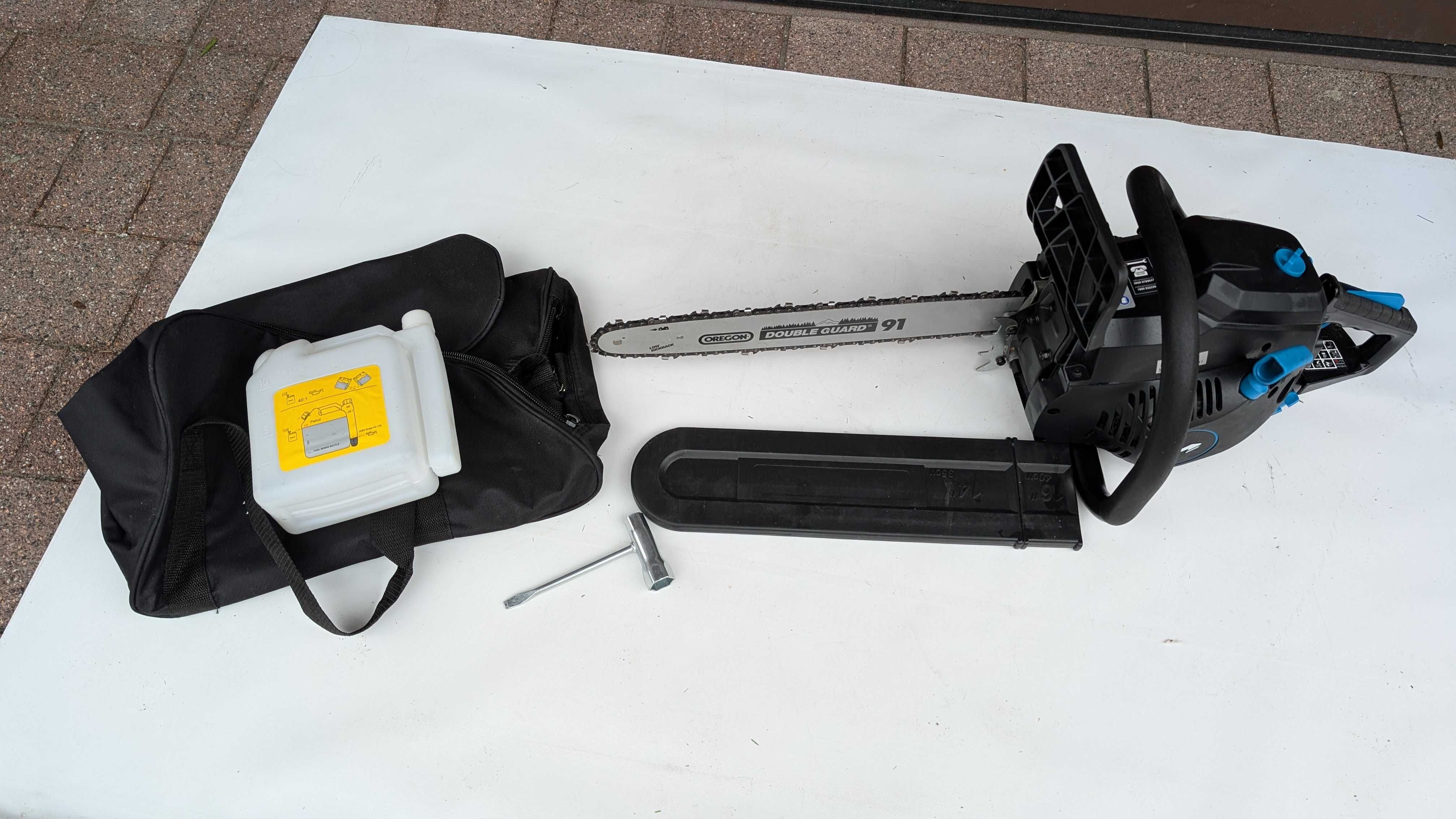 Piła łańcuchowa spalinowa Macallister MCSWP40-2 40 CM