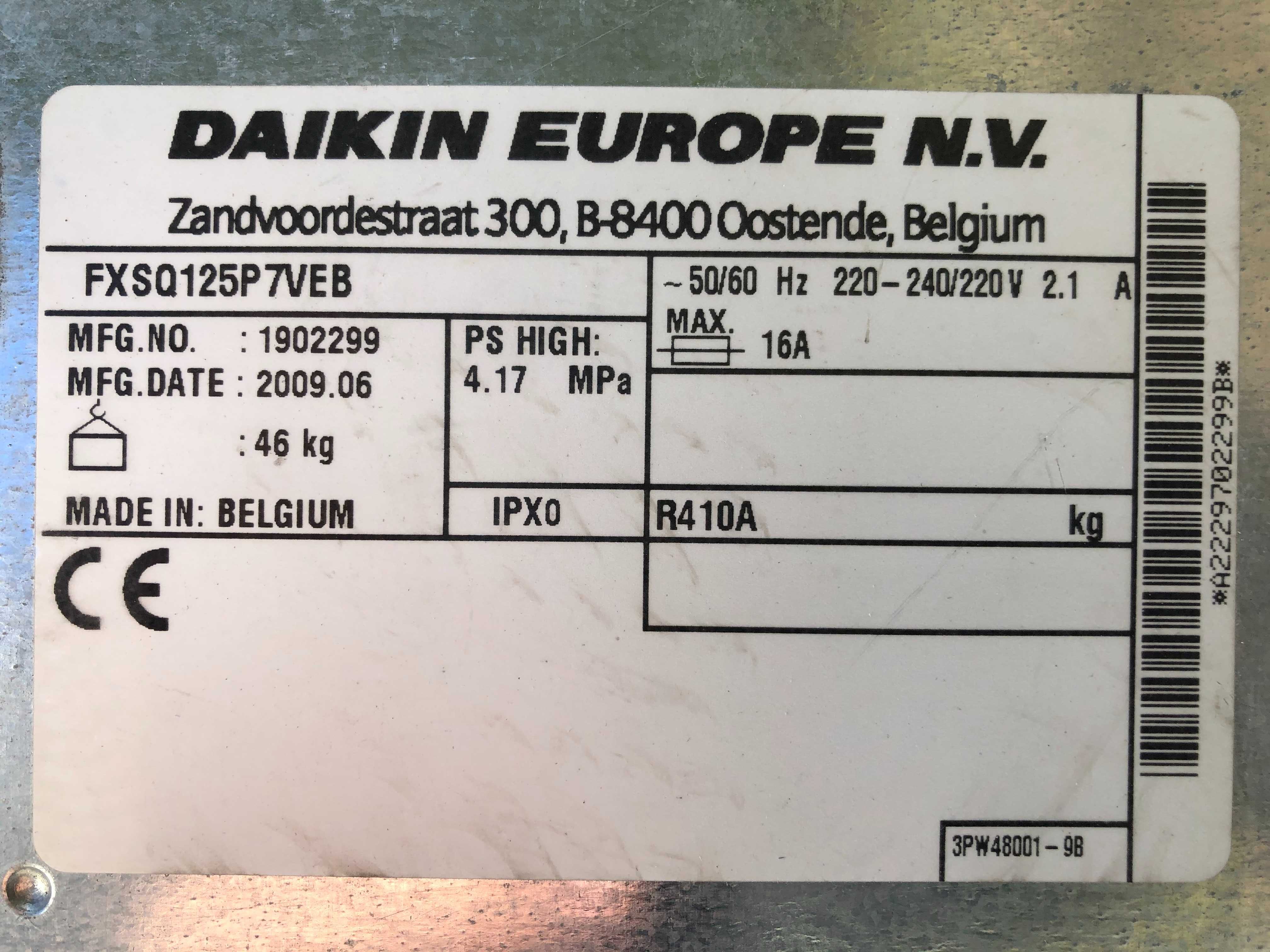 Тепловий насос VRV-cистема Daikin RXYQ8P8W1B 25 кВт до 275 м2 монтаж