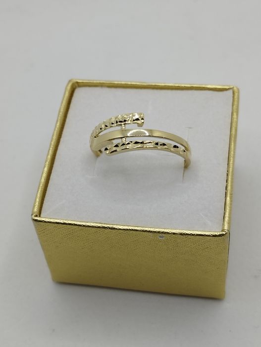 Złoty pierścionek ze szlifem, złoto 585 rozmiar 20