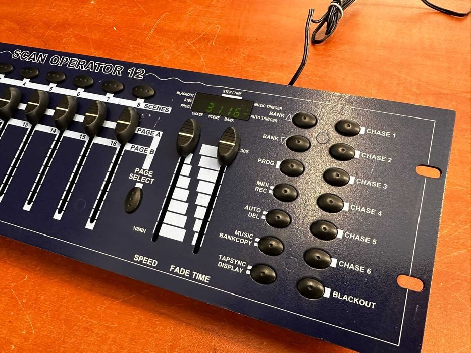 Oświetlenie dyskotekowe głowy DMX 512 sterownik GLP Scan Operator 12