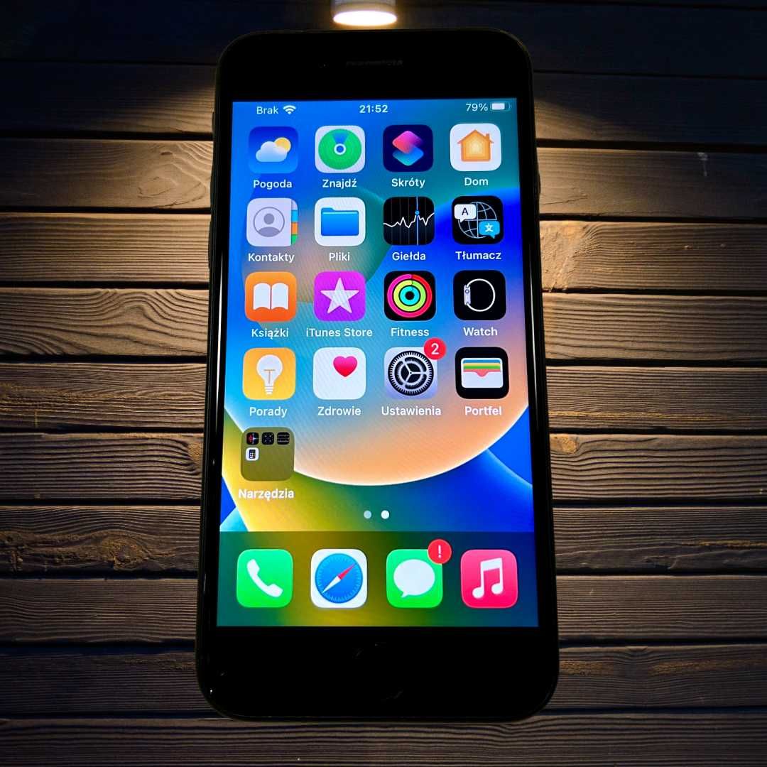 iPhone SE gen 2 (2020) - Osobiście