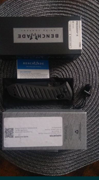 Benchmade 570SBK-1 Presidio II