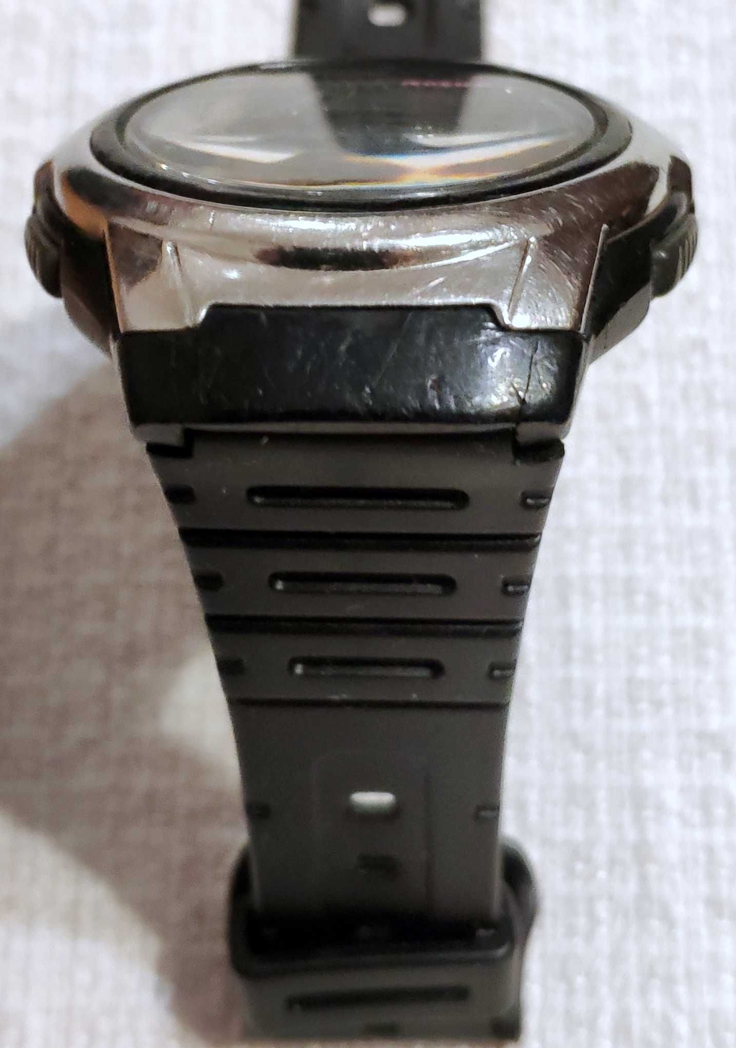 Zegarek CASIO WV-58R WAVECEPTOR stoper alarm podświetlenie WORLD TIME