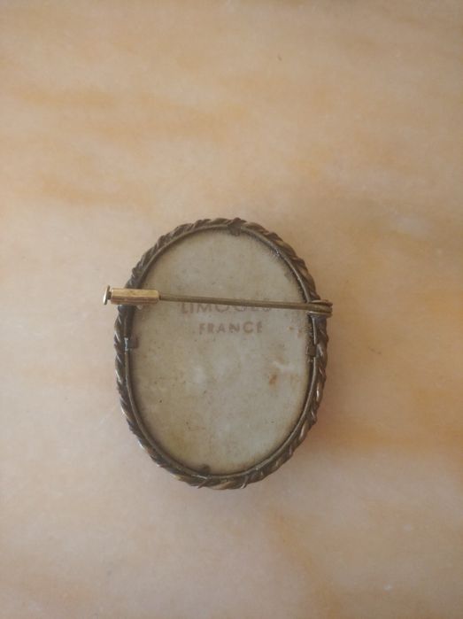 Broche de porcelana Limoges