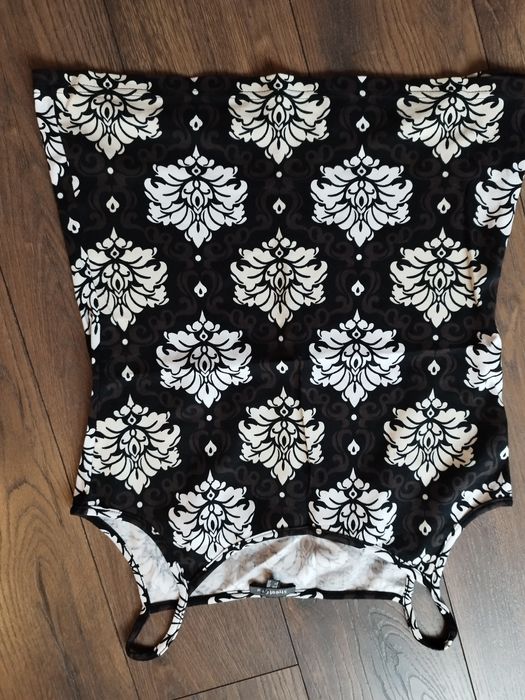 Bluzki z krótkim rękawkiem rozmiar 40