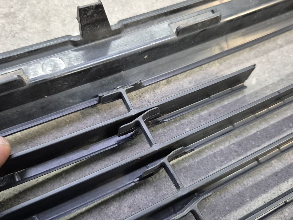 Peugeot 307 III grill atrapa