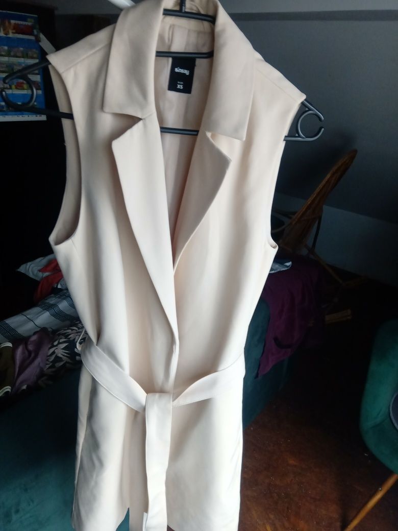 Elegancka Kamizelka marynarkowa ecru
