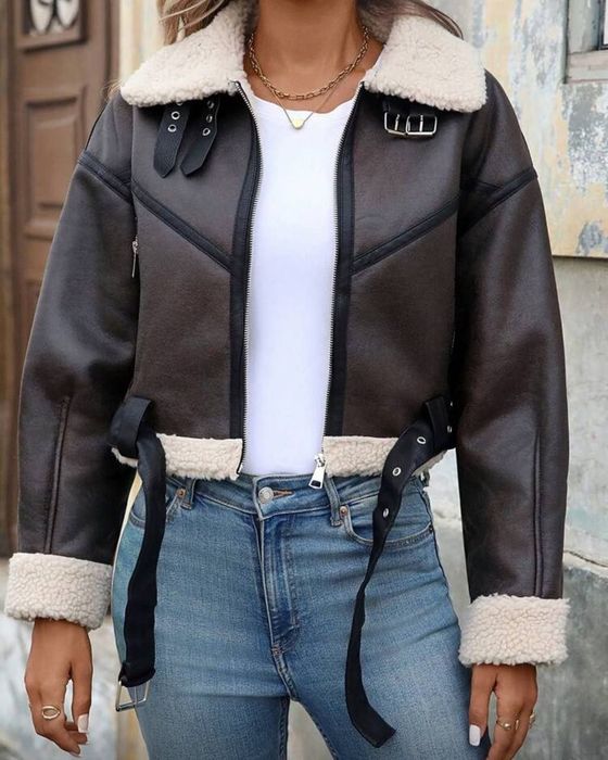 Жіноча укорочена дублянка шоколад