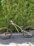 Commencal supreme v4