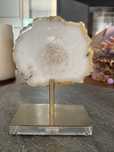 Pedra decorativa, com folha de ouro