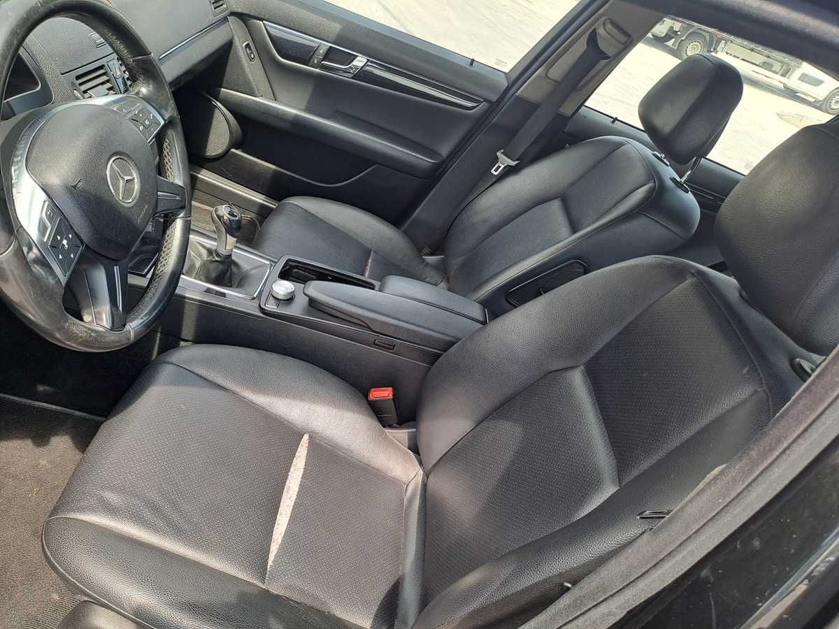 Mercedes C200, 2010 nacional