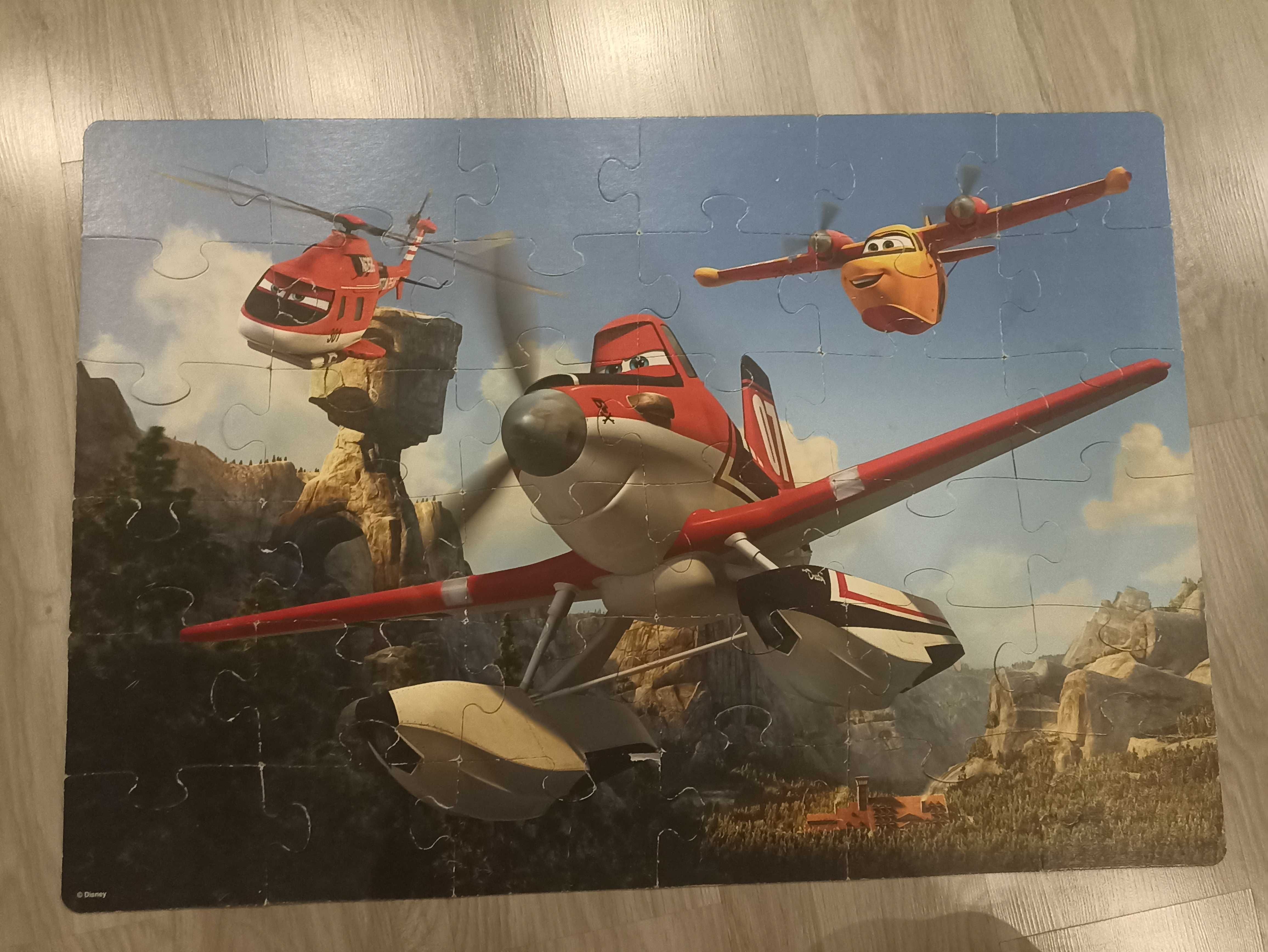 Puzzle trefl gigant 36el. Samoloty 3+