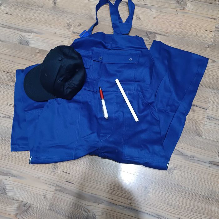 Nowe spodnie robocze ogrodniczki rozmiar M/L plus gratisy