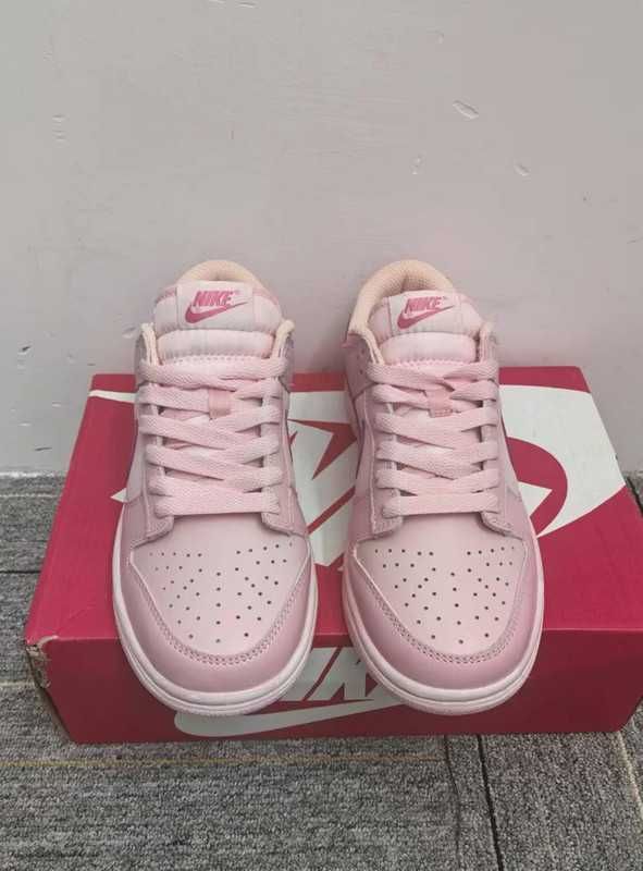 Buty unisex różowe r.40