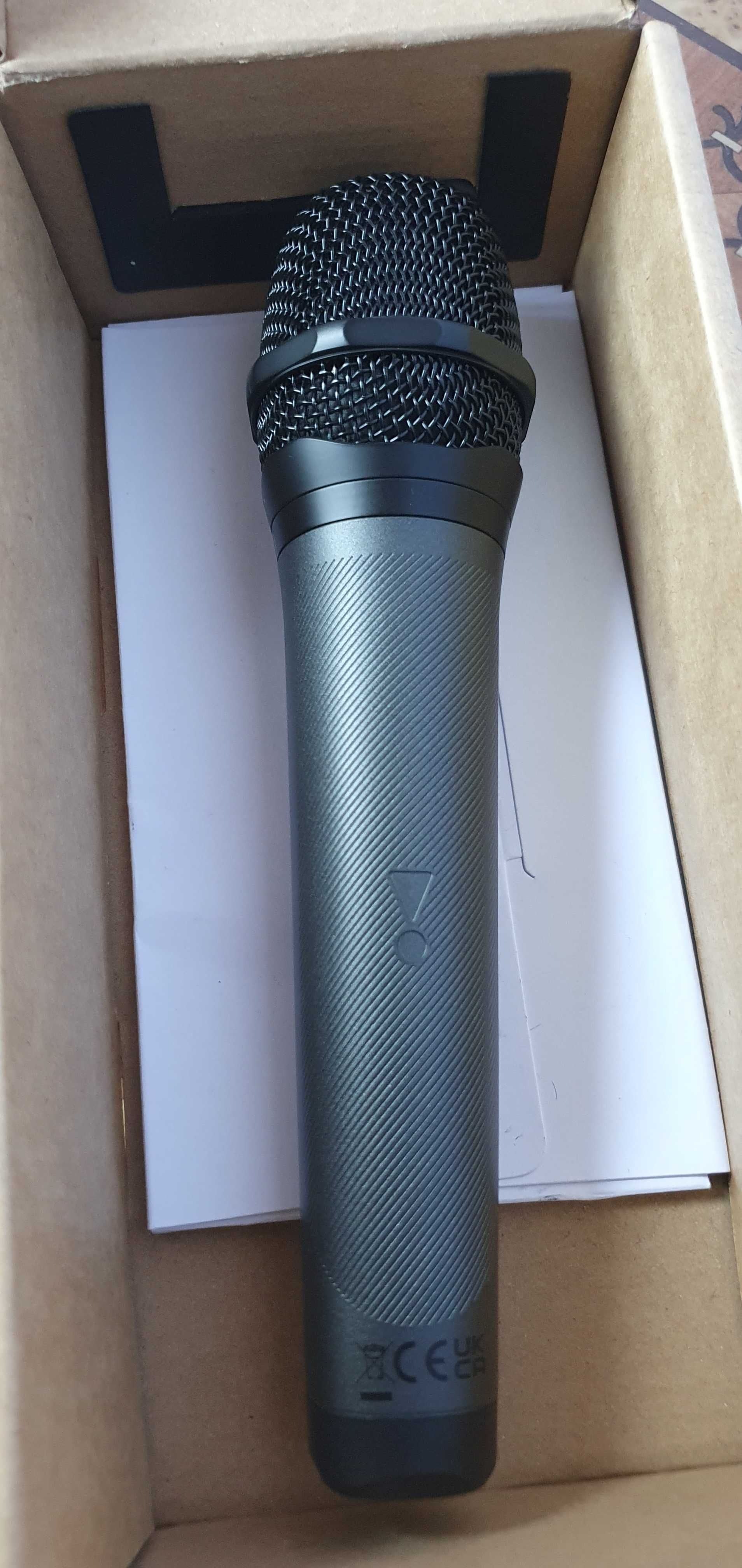 Микрофон  фірми JBL