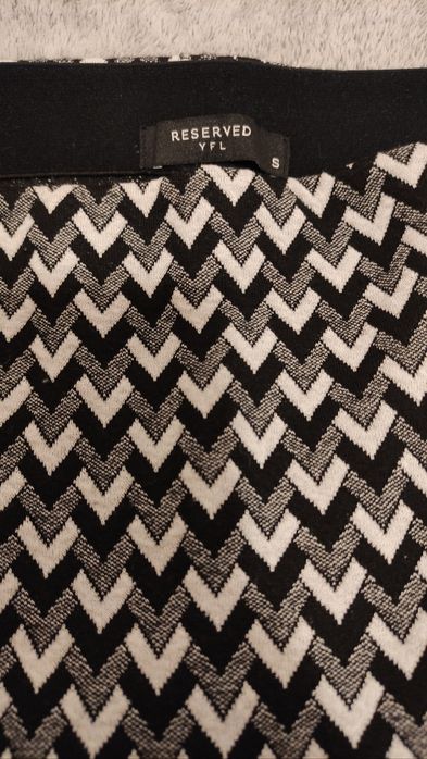 Sprzedam spódnice Reserved S