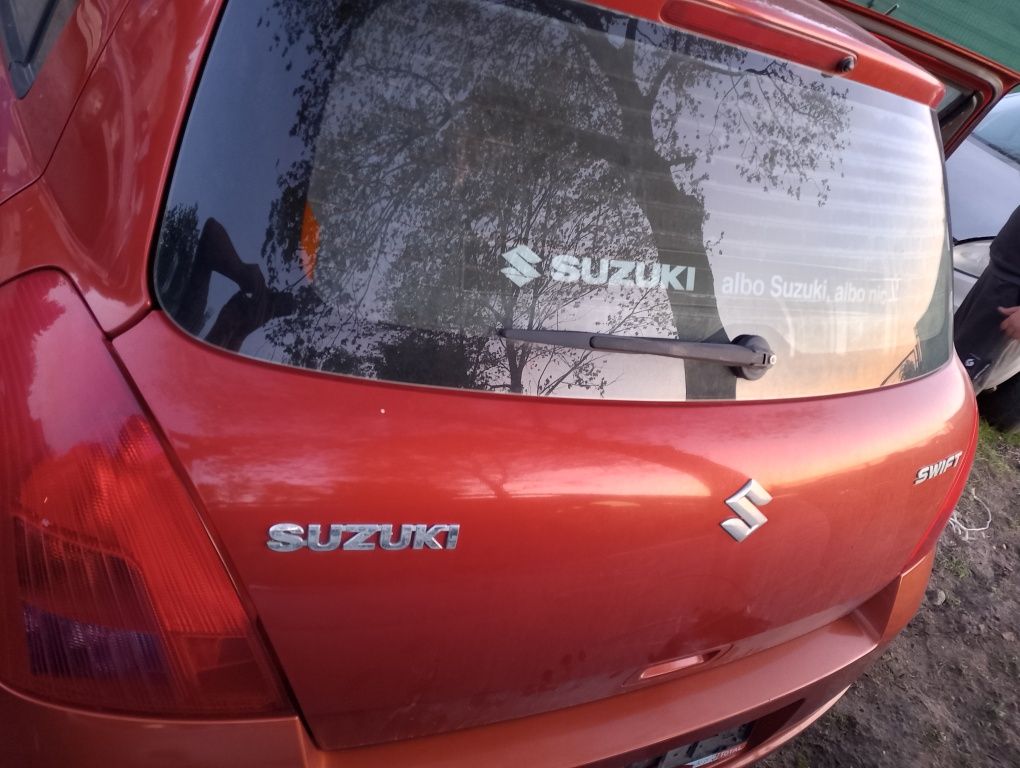 Klapa tył Suzuki Swift
