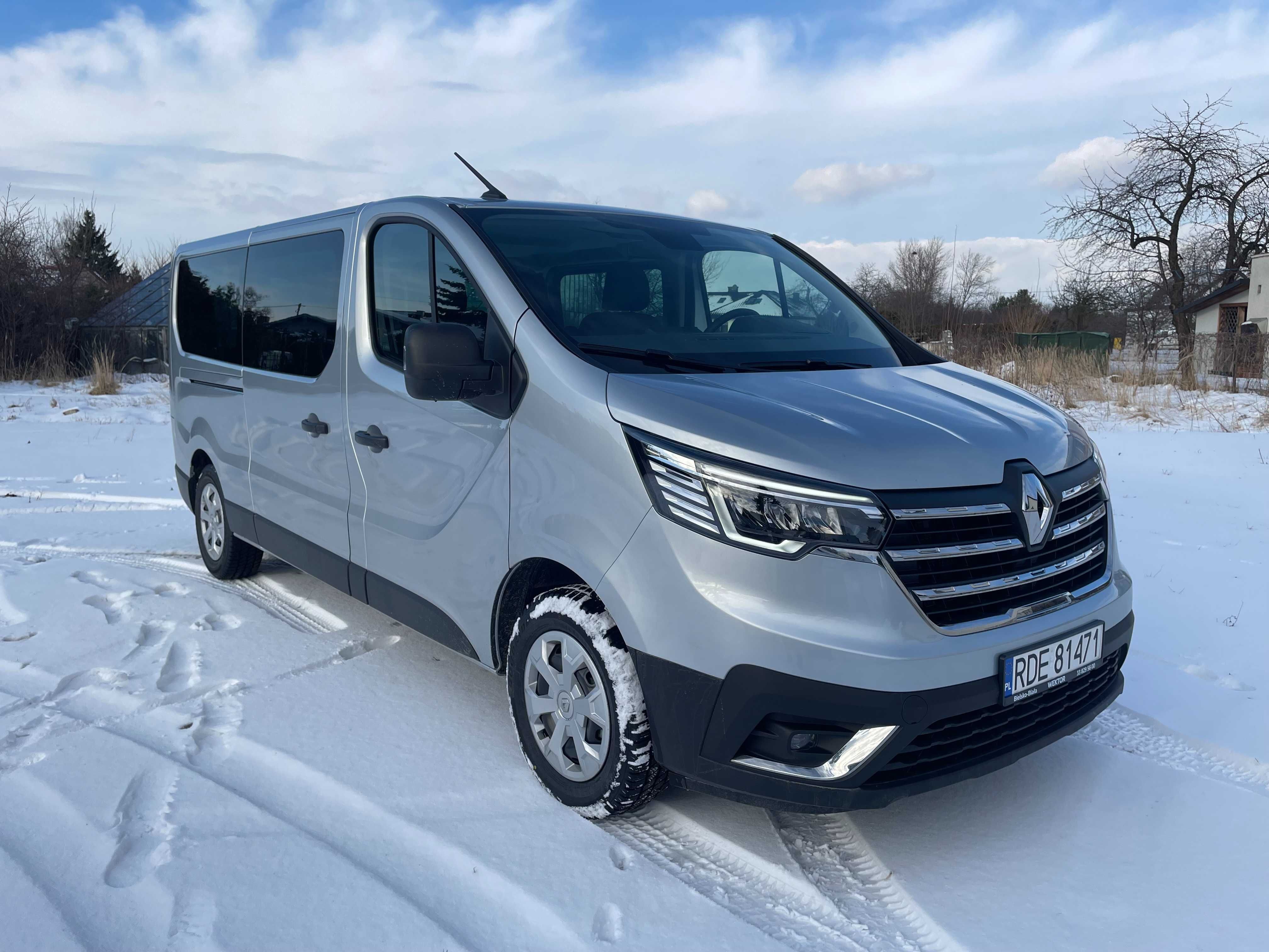 Wynajem BUS 9 OSOBOWY Renault Trafic