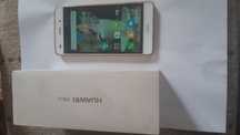 Smartfon Huawei p8