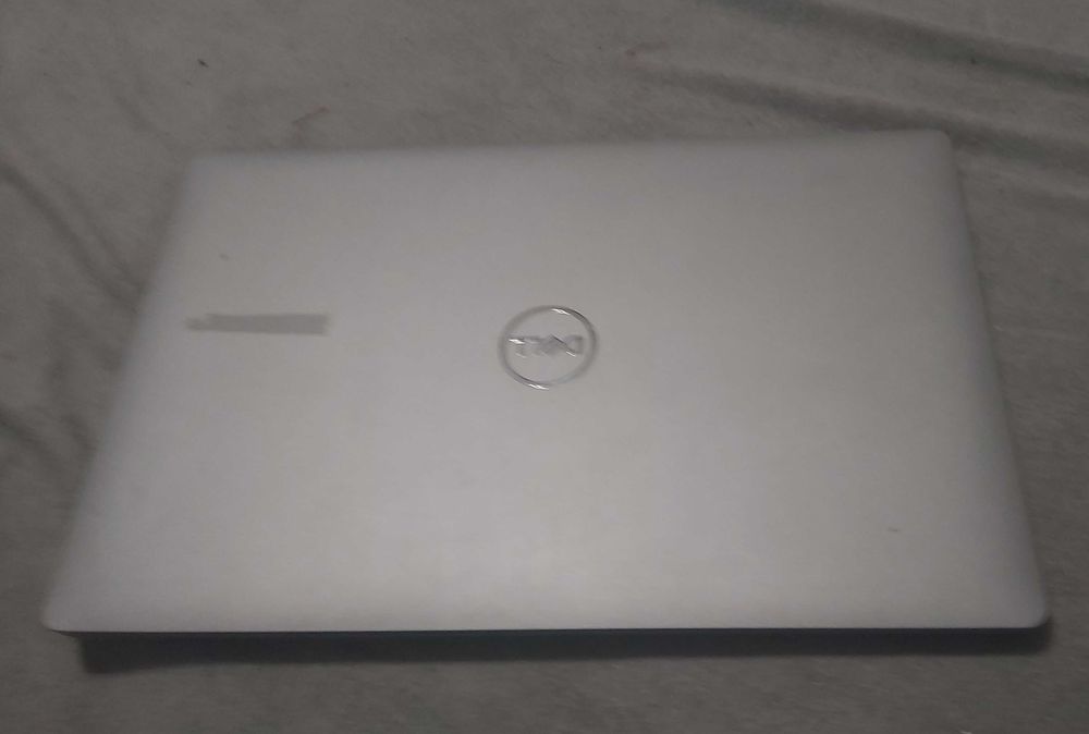 Dell Latitude 5510 i5-10310U 16GB ram 512m2 SSD