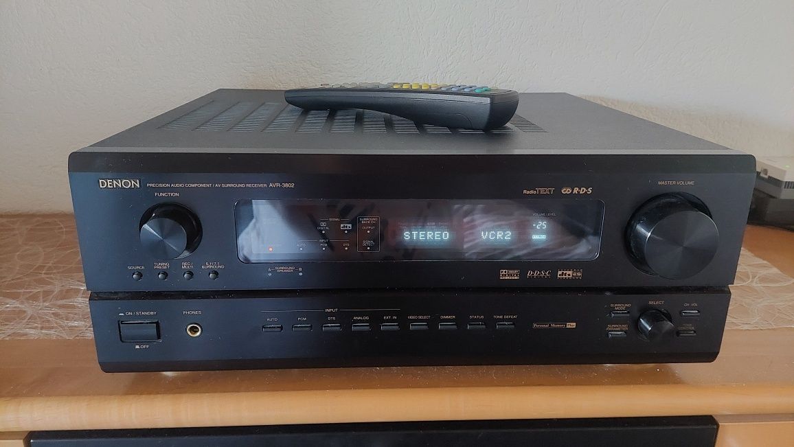 Denon avr-3802.Amplituner kina domowego 7.1 z oryginalnym pilotem