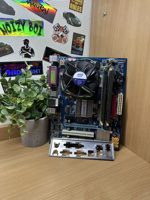 Płyta główna z procesorem + pamięć ram