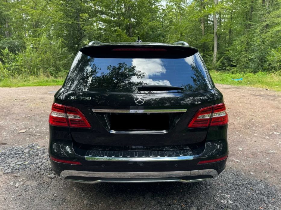 Mercedes-Benz ML      2015