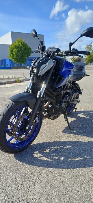 Yamaha Mt07 poucos kms