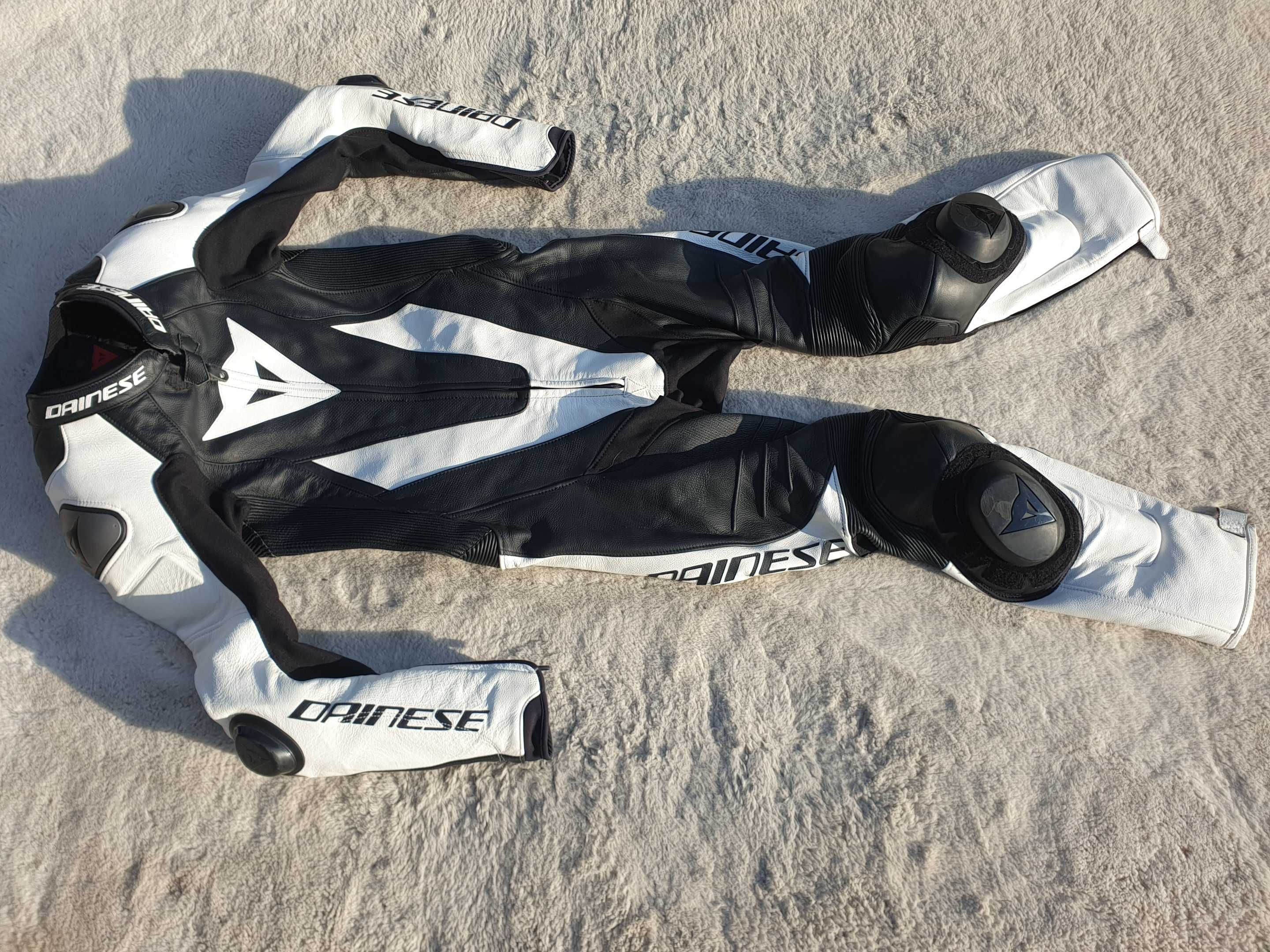 Dainese Laguna Seca 4 98 - przedłużany 48 Kombinezon motocyklowy