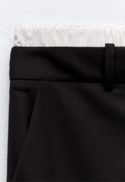 Стильна мідіспідниця zara