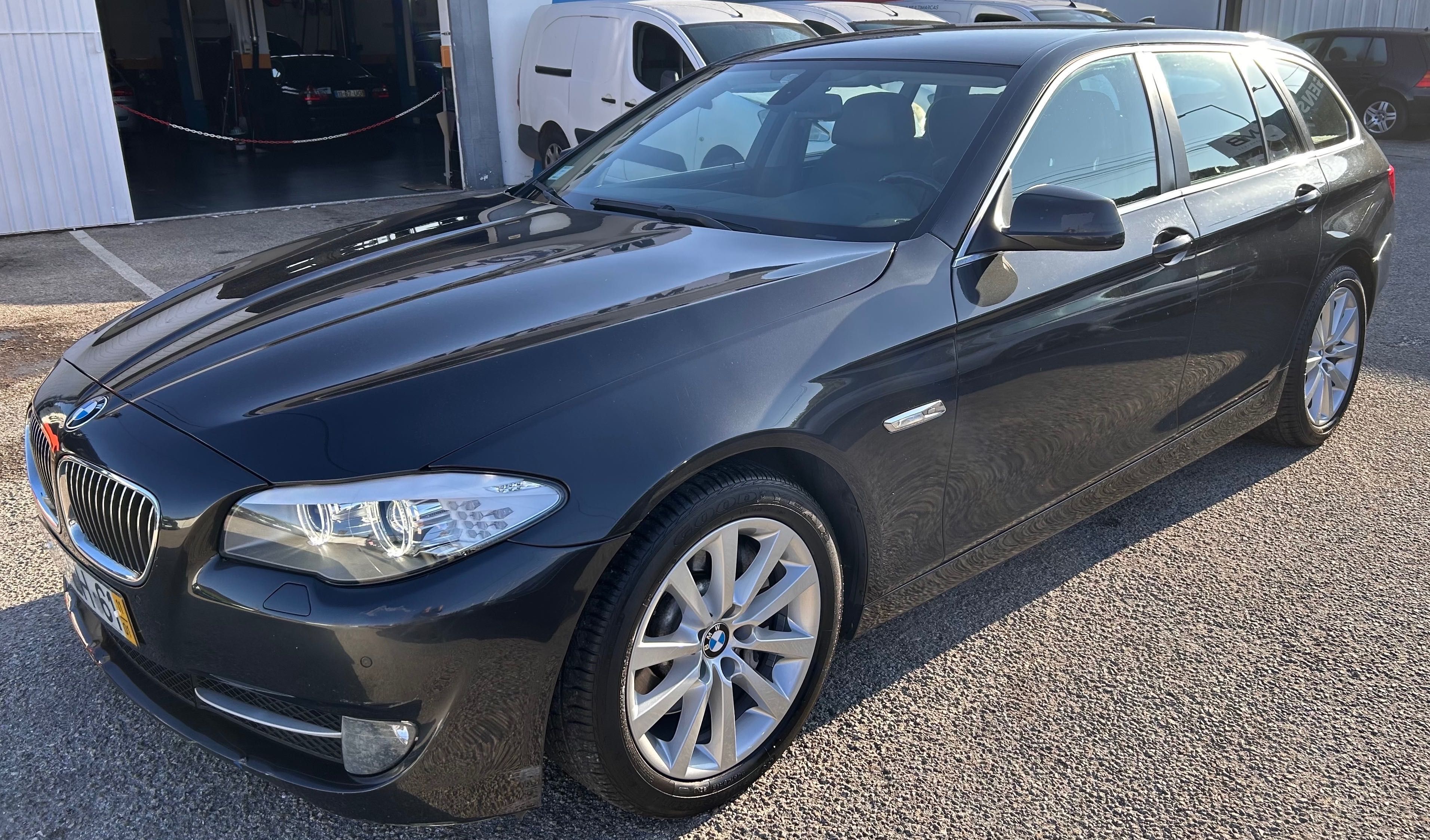 BMW 525d Touring Executive Carrinha
