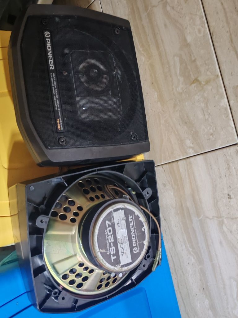 Głośniki Pioneer z lat 80 xx wieku