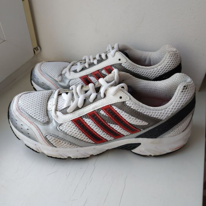 Кросівки в сітку Adidas 37р. 24.5 см.