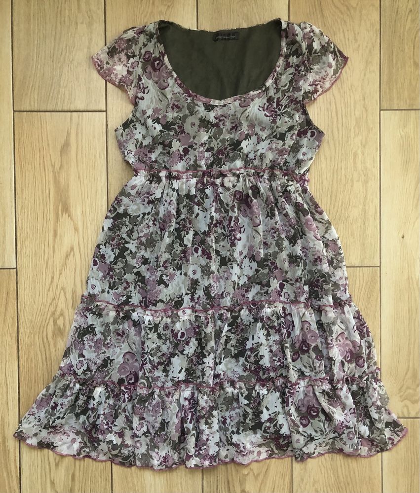 Sukienka w kwiaty Cassis Collection 38