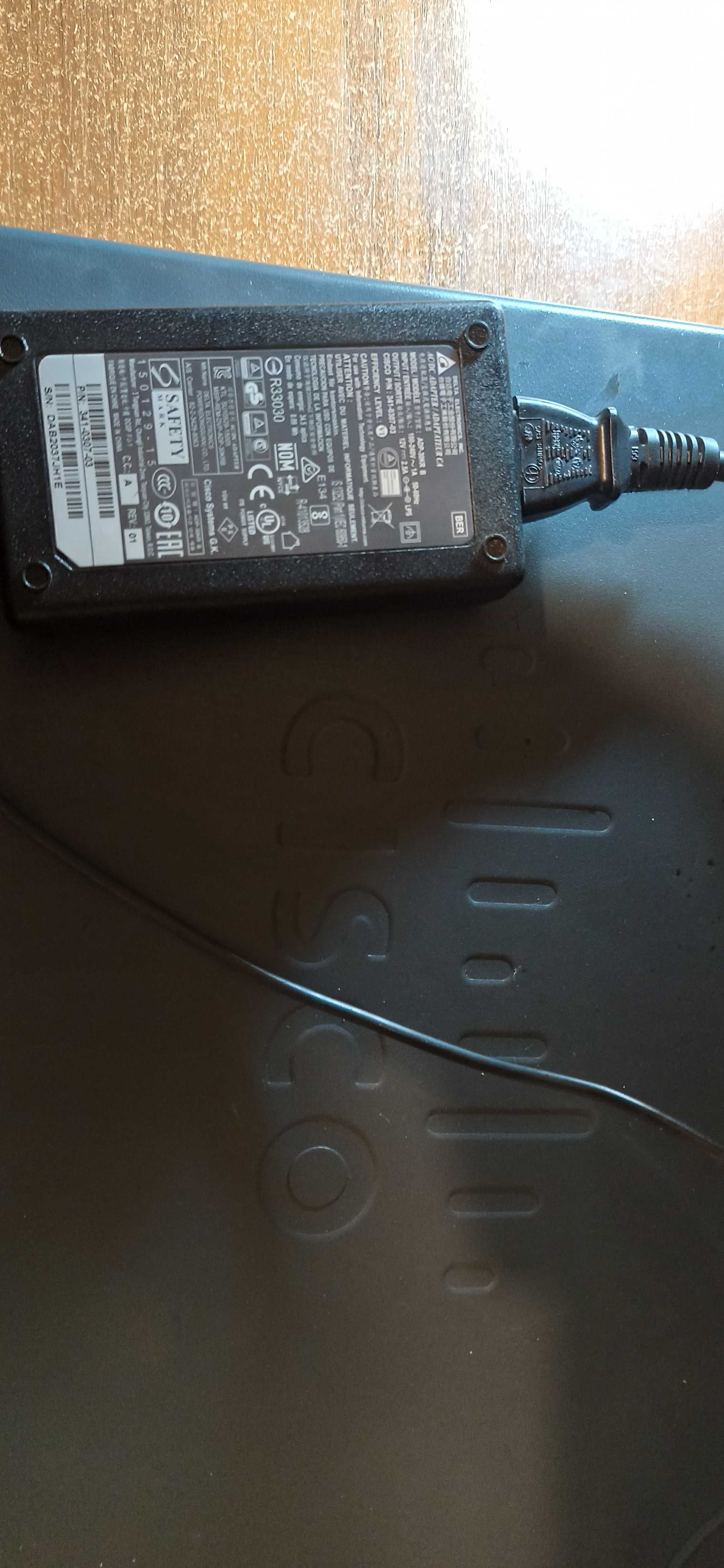 Маршрутизатор VPN Cisco 881