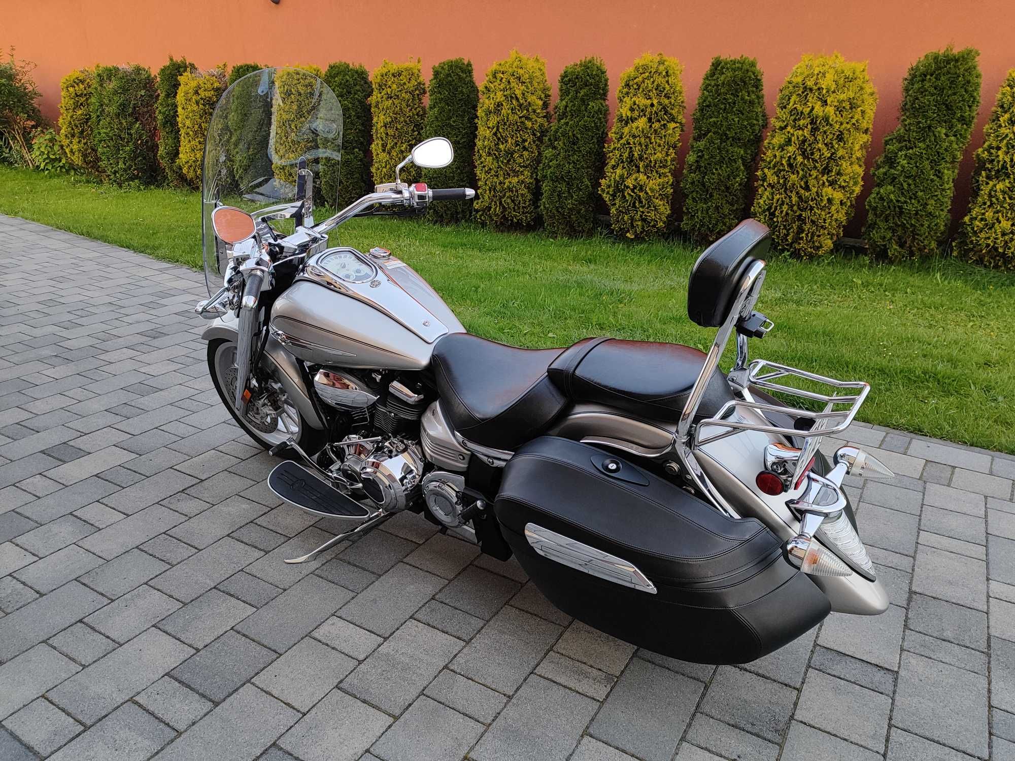 Yamaha XV 1900 Stratoliner 10600km przebiegu full chrom vtx Vulcan vn