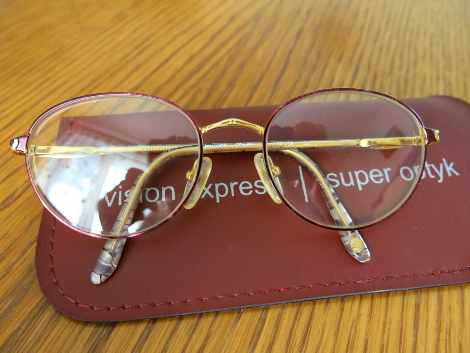 Markowe, logowane oprawki damskie - Valentino, okulary