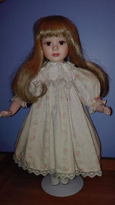 Boneca de porcelana (colecção)