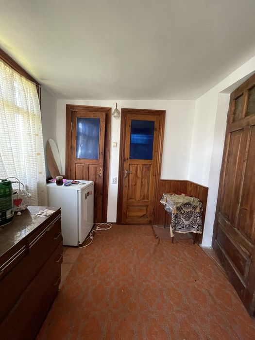 Будинок з великою земельною ділянкою(!)