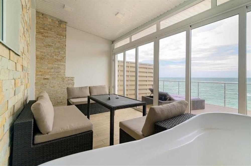 Апартаменти “Люкс” з сауною та терасою