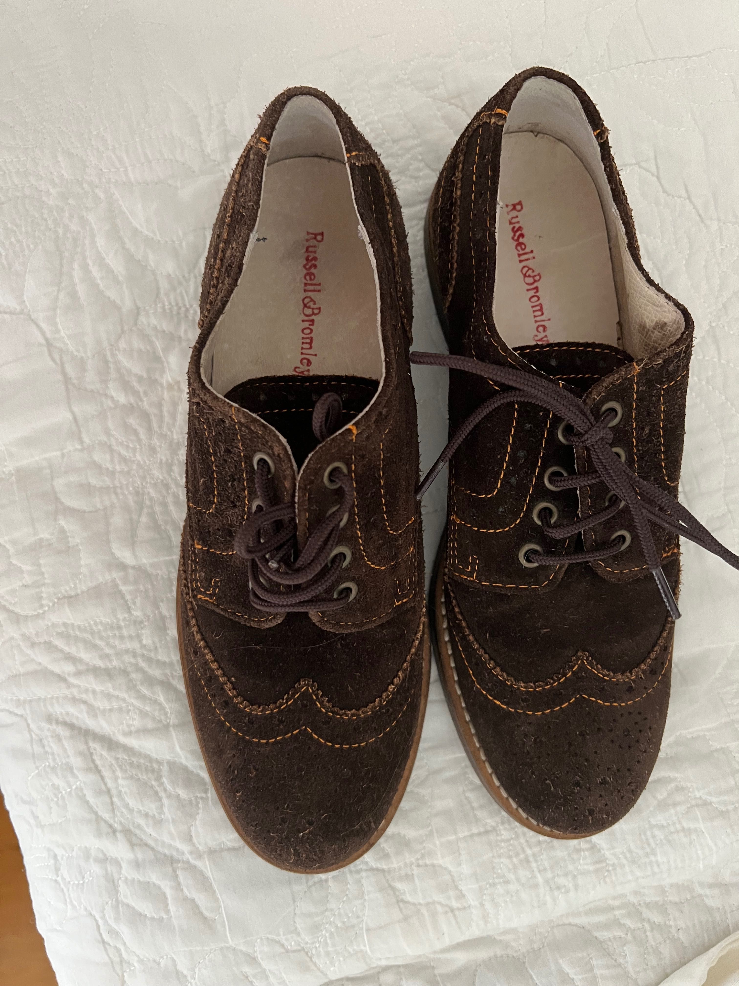 Дитяче взуття Russell and Bromley